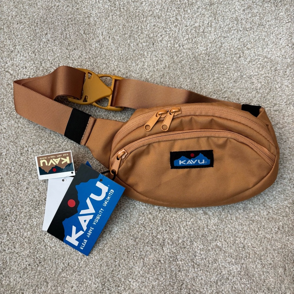 KAVU Spectator Waist Bag Fanny Pack in Teak- Compact Sling Bag NWT